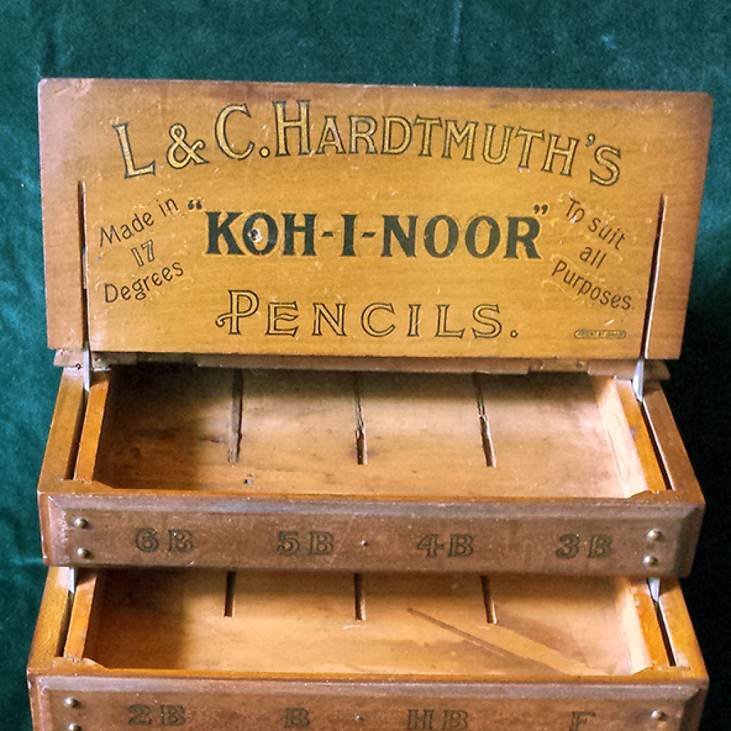 Hardtmuth Kohinoor Pencil Display Case Restorer's Art Hardtmuth Kohinoor Pencil Display Case Restorer's Art